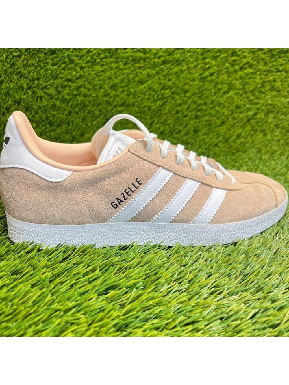 Adidas Gazelle Womens Size 7 Pink White Athletic Running Walking Shoes Sneakers